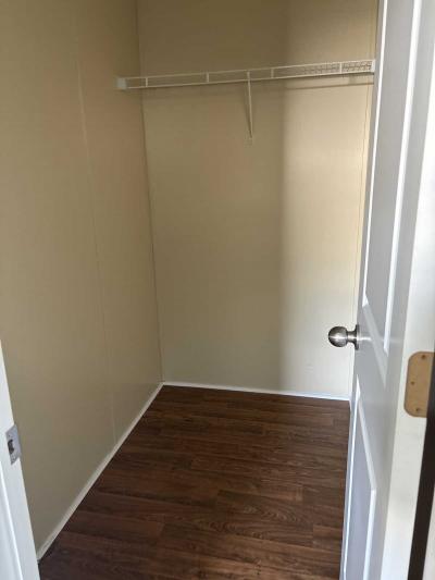 Photo 4 of 5 of home located at 749 Bleich Road Lot 27 Paducah, KY 42003