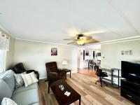 1980 SCHU CC FLMHS PRESIDENTIAL Manufactured Home
