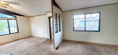 Photo 3 of 46 of home located at 7455 SE King Rd #57 Milwaukie, OR 97222