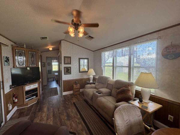 1998 HEAR Mobile Home For Sale