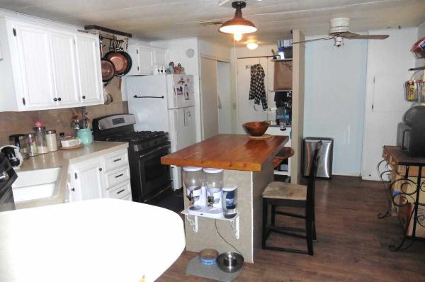 1985 American Mobile Home For Sale