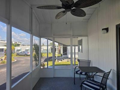 Photo 2 of 8 of home located at 370 53rd Avenue #293 Saint Petersburg, FL 33703