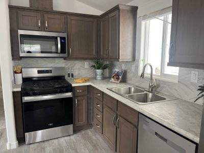 Photo 7 of 25 of home located at 2121 S Pantano Rd #96 Tucson, AZ 85710