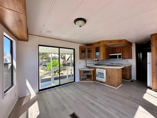 1987 Manufactured Home