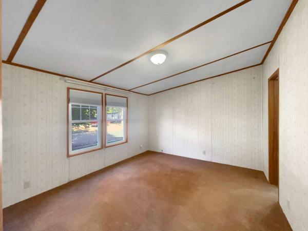 1989 Champion Manufactured Home