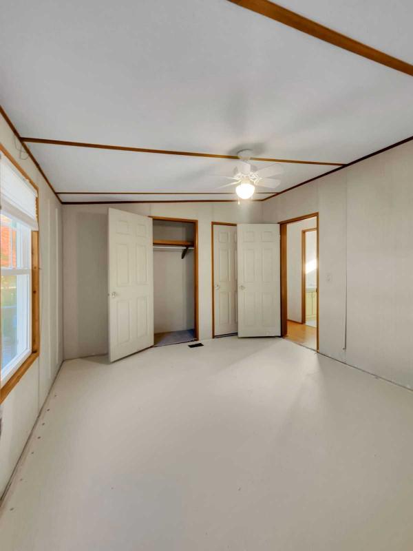 1989 Champion Manufactured Home