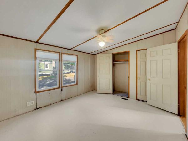1989 Champion Manufactured Home
