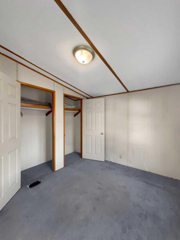 1989 Champion Manufactured Home