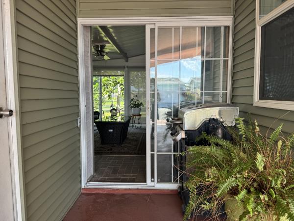 1989 DELO 2D10039A/B Mobile Home