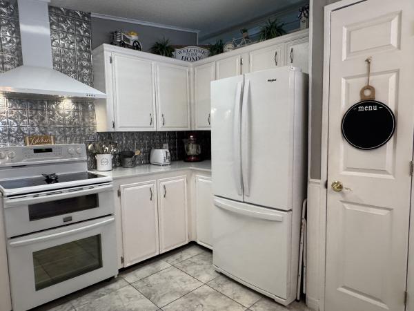 1989 DELO 2D10039A/B Mobile Home