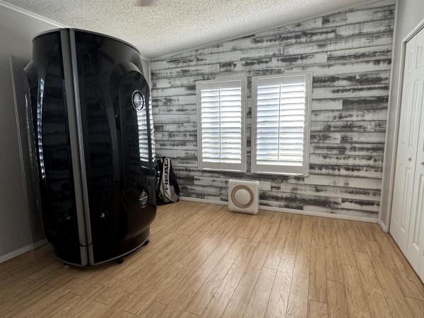 1989 DELO 2D10039A/B Mobile Home