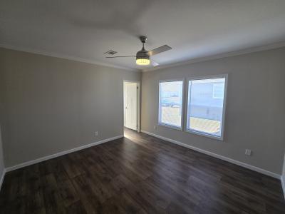 Photo 5 of 10 of home located at 469 Split Rail Parkway Kyle, TX 78640