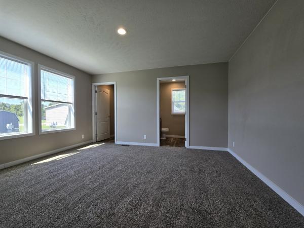 2019 Clayton 81FSN16763B Mobile Home