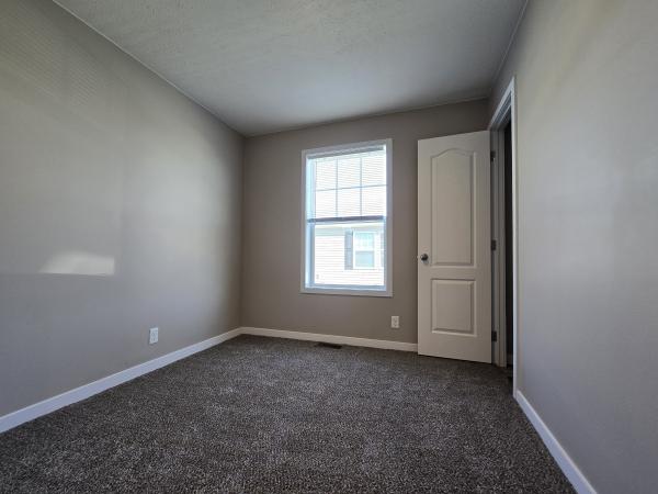 2019 Clayton 81FSN16763B Mobile Home