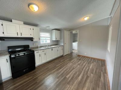 Photo 5 of 7 of home located at 259 Green Valley Road Flint, MI 48506