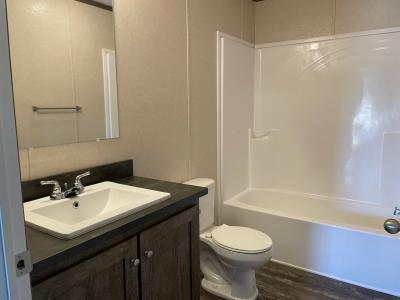 Photo 4 of 6 of home located at 524 Red Beech Drive Flint, MI 48506