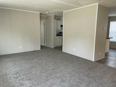 Photo 5 of 6 of home located at 709 Jerald Drive Flint, MI 48506