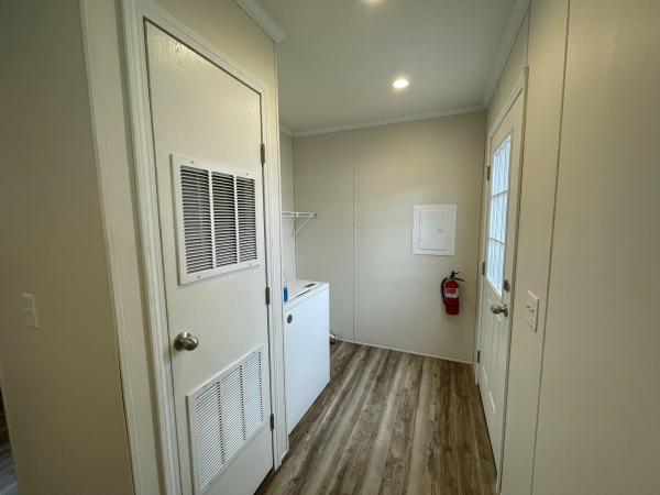 2020 Redman RA1670202 Mobile Home