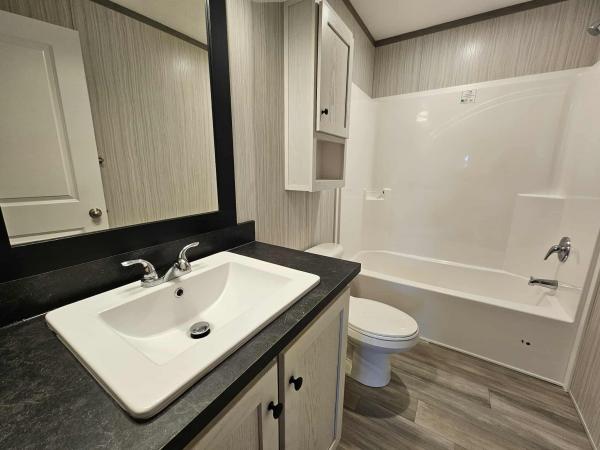 2025 Clayton Homes Inc Pulse Mobile Home