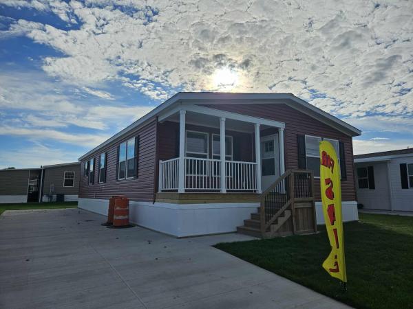2025 Clayton Homes Inc Pulse Mobile Home