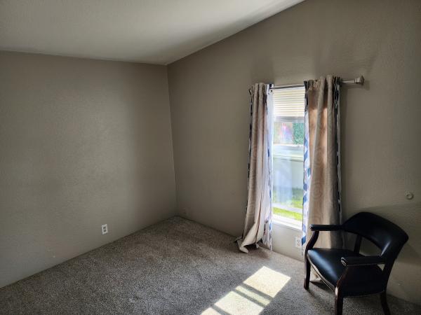 2002 Fleetwood Mobile Home