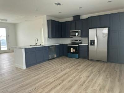 Photo 4 of 9 of home located at 3301 S. Goldfield Road #5084 Apache Junction, AZ 85119