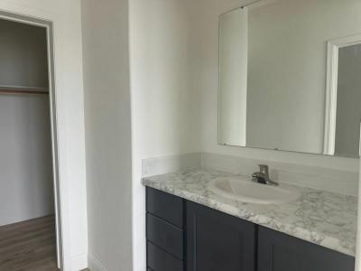 Photo 5 of 9 of home located at 3301 S. Goldfield Road #5084 Apache Junction, AZ 85119