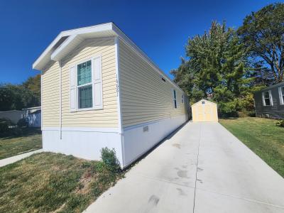 Photo 2 of 9 of home located at 16681 Durham Macomb, MI 48044
