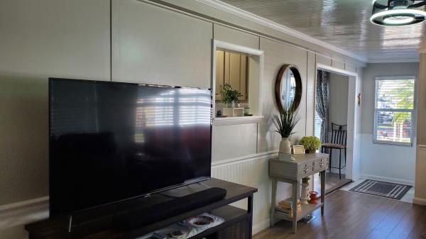 1993 BRIT FLFLP79A10808BP Mobile Home