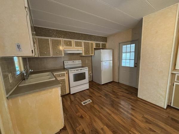 1976 Twin HS Mobile Home