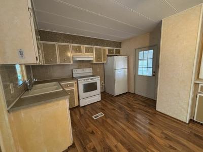 Photo 3 of 20 of home located at 24 Parrot Place North Fort Myers, FL 33917