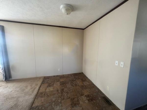 2015 Clayton 95PLS16663A Mobile Home