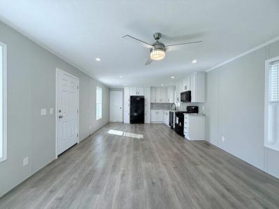 Photo 5 of 38 of home located at 52871 N Zacharias Court #161 Chesterfield, MI 48051