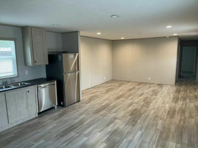 Photo 3 of 10 of home located at 10201 W Beaver St #224 Jacksonville, FL 32220