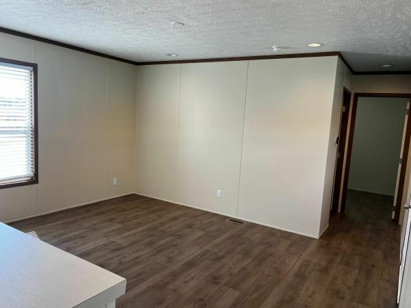 2023 Clayton - Bonham Mobile Home