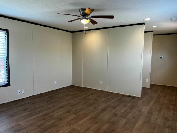 2023 Clayton - Bonham Mobile Home For Sale