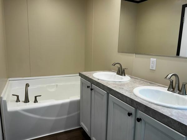 2023 Clayton - Bonham Mobile Home For Sale