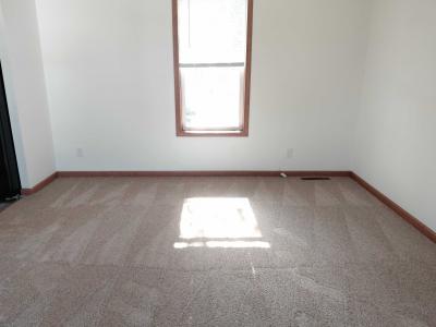 Photo 5 of 20 of home located at 2008 Falcon Terr NW #306 Stewartville, MN 55976