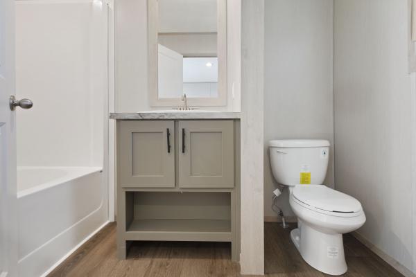 2024 76CEJ16663AH24  Home