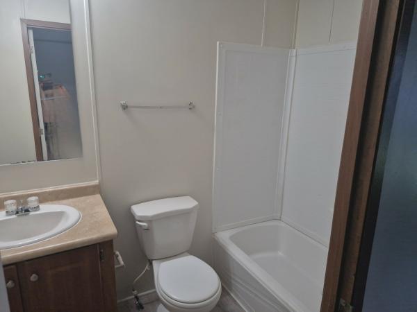2018 16643C  Home