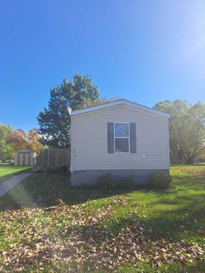 Mobile Home at 5014 Silver Gate Drive Grand Forks, ND 58203