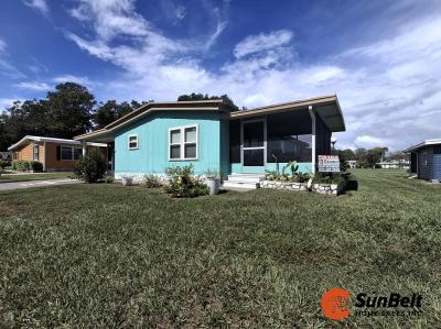 Photo 3 of 62 of home located at 6798 Easy Street Ocala, FL 34472