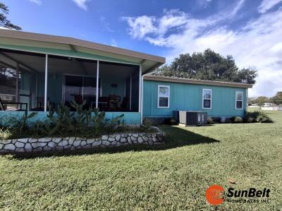 Photo 4 of 62 of home located at 6798 Easy Street Ocala, FL 34472