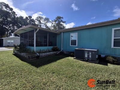 Photo 5 of 62 of home located at 6798 Easy Street Ocala, FL 34472