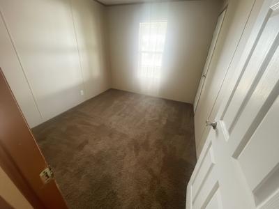 Photo 3 of 7 of home located at 9 Little Chief Bourbonnais, IL 60914