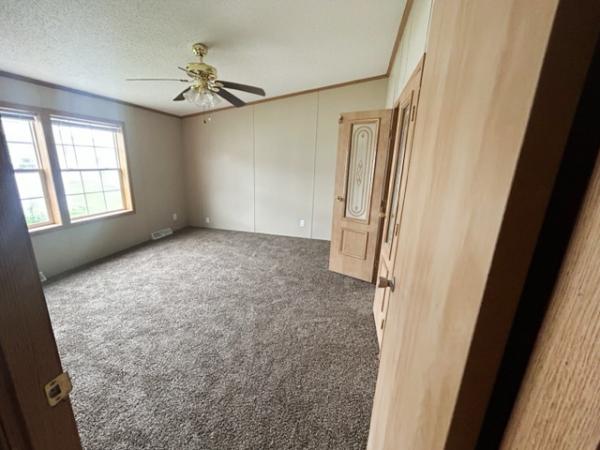 1994 Manufactured Home