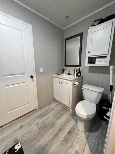 Photo 6 of 12 of home located at 470 Adler Avenue Hamilton, OH 45011