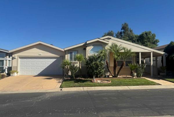 2002 Silvercrest SG-54 Manufactured Home