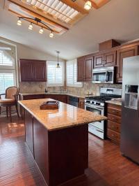 2002 Silvercrest SG-54 Manufactured Home