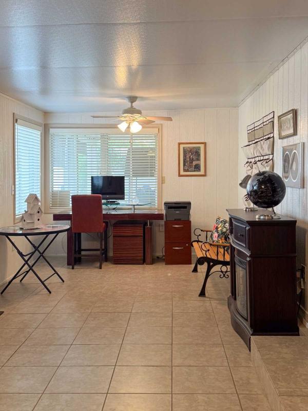 2002 Silvercrest SG-54 Manufactured Home